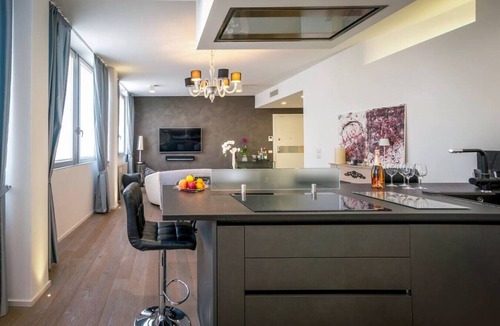 Mestre Apartment | Rosa 37 - Modern & Elegamnt 2BR Apt - Near Venice