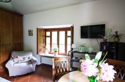 Lanzo d'Intelvi Apartment | Rosa del Sasso