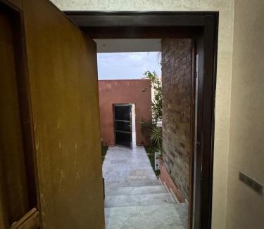 Ouahat Sidi Brahim Villa | Route casa Marrakech