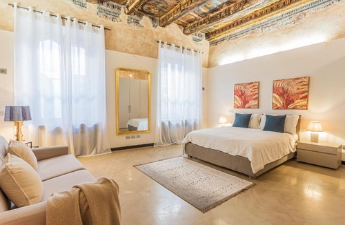 Como City Centre Apartment | Rovelli 41