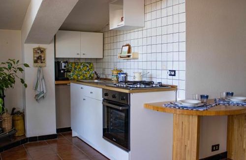 Santa Maria del Focallo House | San basilio guest house