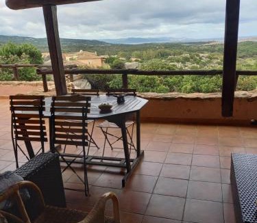 Canneddi House | Sardegna Isola Rossa La Terrazza panoramiccissimo Cod iun S 8250