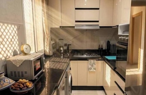 Gueliz Apartment | Serenity & Elegance - Chic apartment with pool access
