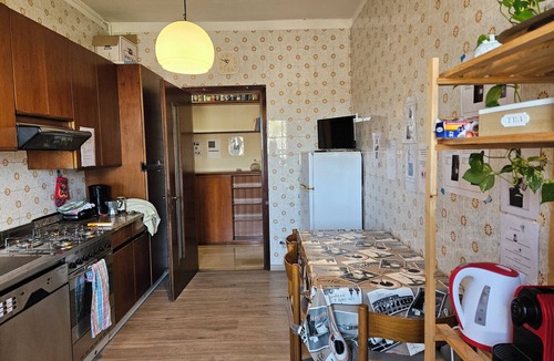 Greco Apartment | Spacious 3BR for 6 - Open Views, Easy Access to City Center - Families and Work