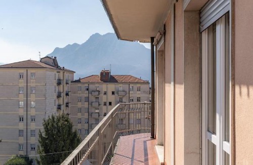 Lecco Apartment | Spacious bright apartment with panoramic views