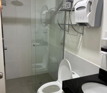 Santa Beatriz Apartment | Spacious downtown apartment overlooking Parque de las Aguas