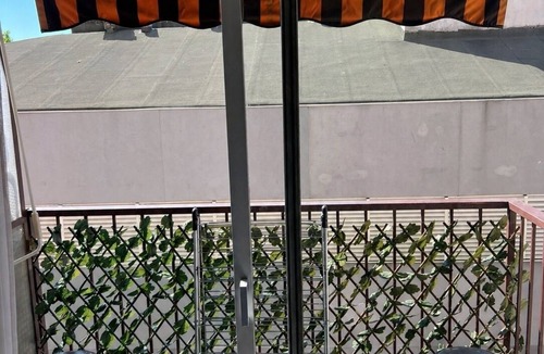 La Madeleine Apartment | Spacious studio with AC, 5 min. from the beach