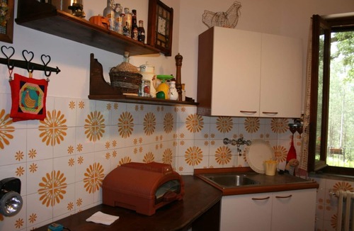 Scheggia Villa | Spacious villa with shady private garden and swimming pool. Small gym for the more sporty, satellite