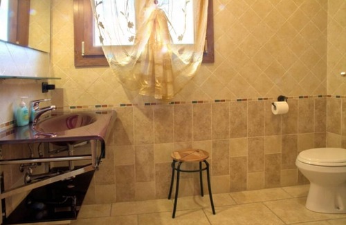 Falze House | Spring Apartment (Agriturismo Il Melograno)