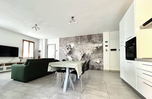 Valeggio sul Mincio Apartment | Spring House - The porch . For a relaxing vacation