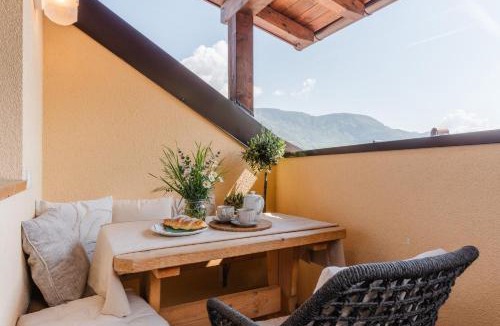 Nalles Apartment | Stilvolle Maisonette mit Balkon