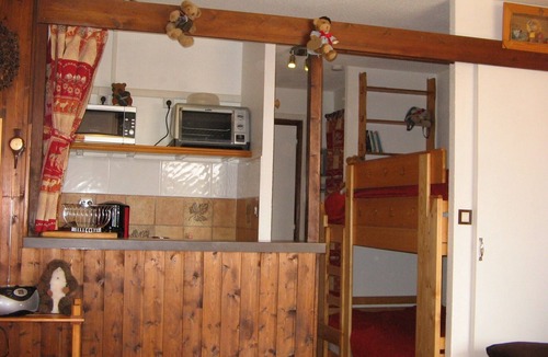 Orcieres-Merlette Apartment | Stud 4 pers 27 m2 comfortable, well located, sunny. Weeks and weekends