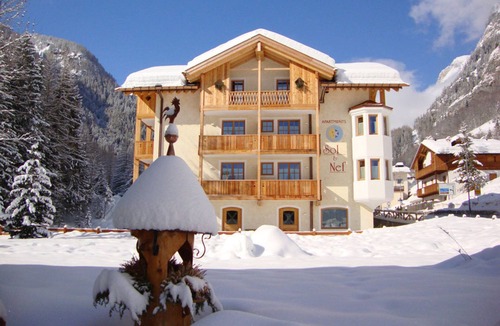 Rocca Pietore Apartment | Studio Apartment 'Appartamento Mono 3 - Marmolada' with Mountain View, Shared Garden and Wi-Fi
