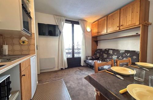 Risoul Apartment | Studio cabine 4 pers, centre station, casier à ski - FR-1-330-601