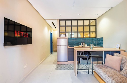 Daoudiate Apartment | Studio Deluxe Blue - with balcony