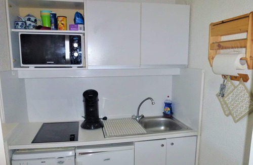 Isola Apartment | Studio Isola 2000, studio flat, 4 persons