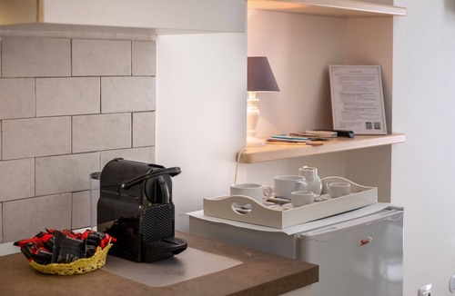Leverano Apartment | Studio 'Residenza Isabella 2' close to City Centre with Garden & Air Conitioning