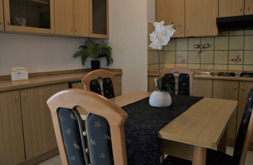 Lazise Apartment | Studio with pool for 6 people