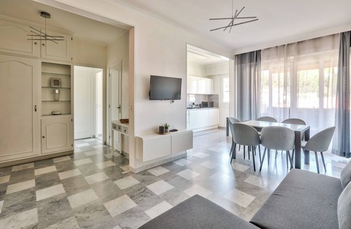 Saint-Sylvestre Apartment | Stunning 1 BR Flat with terrace at Nice