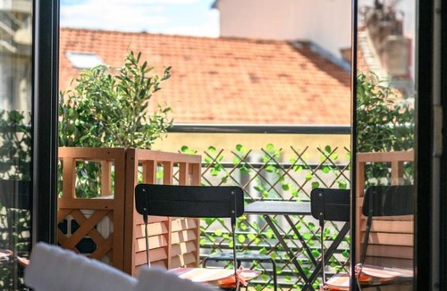 Vernier Apartment | Stunning & Bright - 2 Bedrooms - Parking WiFi/AC