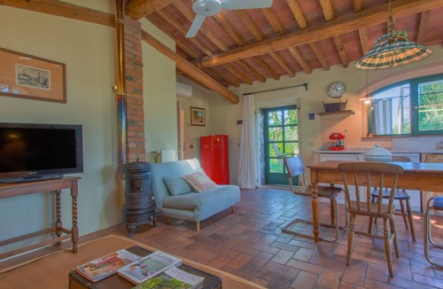Scandicci Villa | Stunning private villa for 3 people with A/C, WIFI, TV and panoramic view