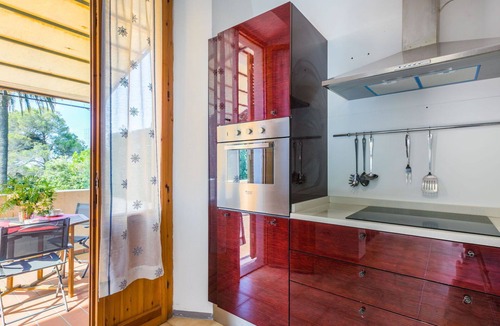 Castiglioncello Villa | Stunning villa for 6 guests with A/C, WIFI, TV, terrace and pets allowed