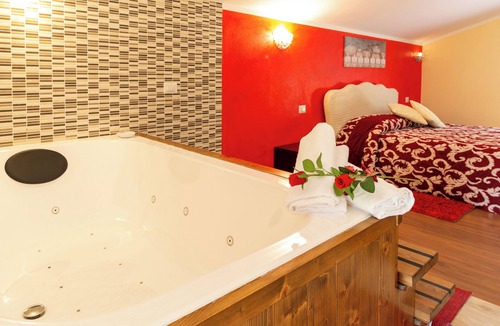 Cabras Hotel | Su Soi