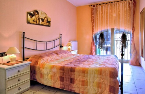 Falze House | Summer Apartment (Agriturismo Il Melograno)