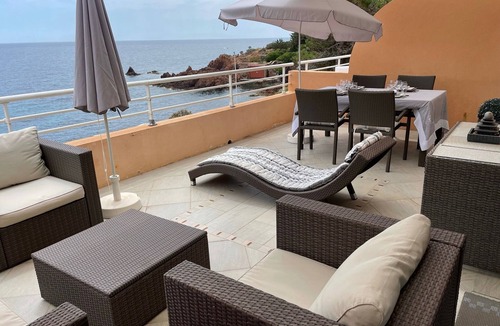 Le Trayas Apartment | SUPERB WATERFRONT SEA/MOUNTAIN APARTMENT. EXCEPTIONAL SEA VIEW!