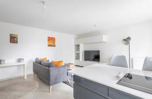 La Villette Apartment | Superbe Duplex avec Terrasse - 14CHAN2