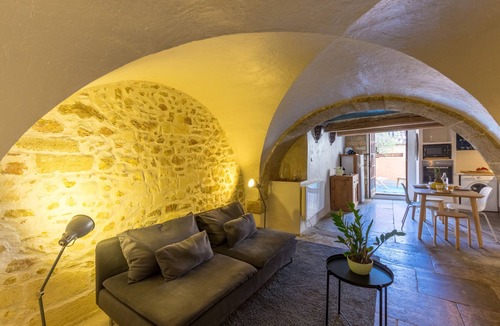 Ecusson Apartment | Terrasse du Courreau - Première conciergerie