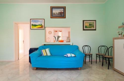 Torre San Giovanni Apartment | The green sea big house