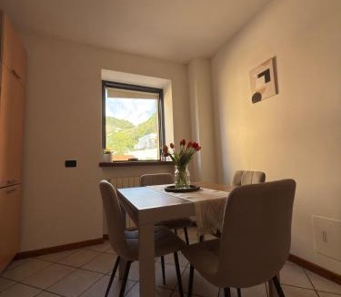 Marone Apartment | The Lake Stop