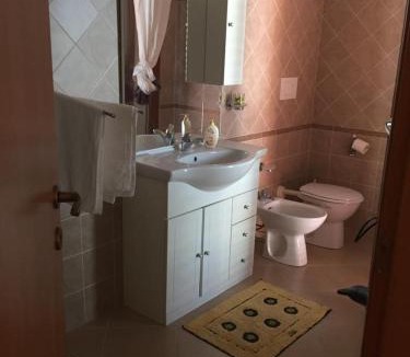 Assemini Bed & Breakfast | The Orange House