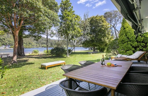 Patonga House | The Patonga Pearl-On Patonga Creek