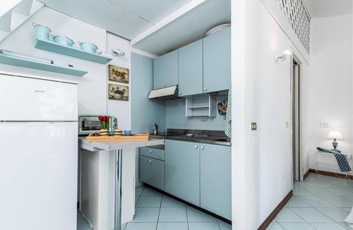 Golfo di Marinella Apartment | Tiffany With Shared Pool, Marinella, Italy