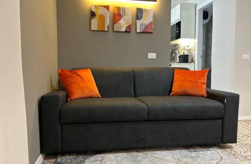 Torno Apartment | Timco apartment with balcony and air-conditioner