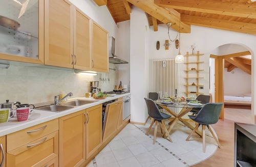 Torbole sul Garda Apartment | Torbole On the Moon Flat near Beach, Torbole sul Garda, Italy