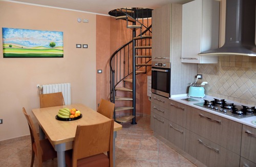 Roccavivara House | Tourist Accommodation Rainbow "Apartment Superior"