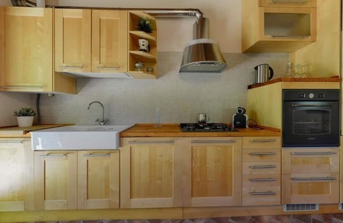 Serramazzoni Apartment | Towerhouse517 Petwelcome/Selfcheck-in/Freeparking