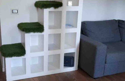 San Cristoforo Sul Naviglio Apartment | Tree House Along Canal Naviglio Grande