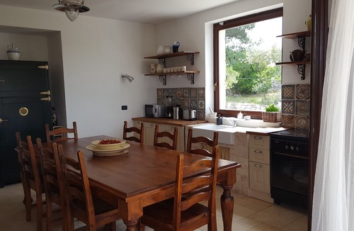 Putignano Villa | Trulli Parco Grande, panoramic residence with pool in Putignano