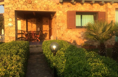 Trinita d'Agultu Villa | turquoise villa on the sea