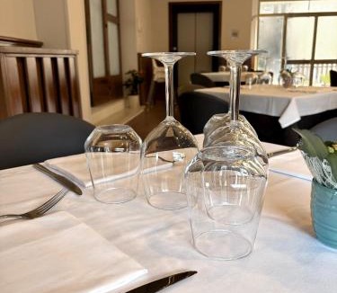Castel dell'Alpi Hotel | Una Finestra Sul Lago