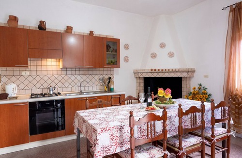 Pascarosa House | Vacation Home "Il Trullo Bello Ostuni" with 2 Private Terraces, Private Garden & A/C