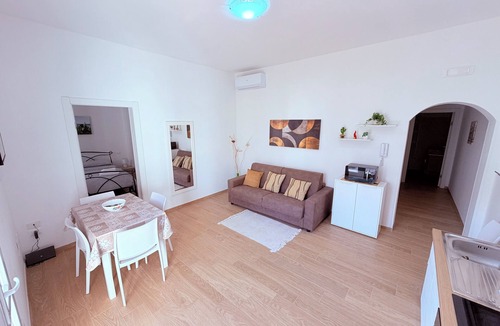 Pisignano House | Vacation home "Nonna Uccia"