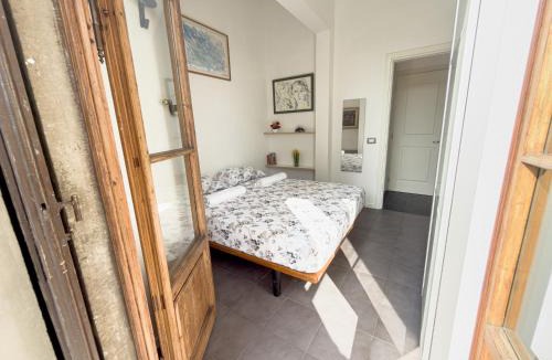 Le Cure Apartment | Viale Volta Authentic Apartment