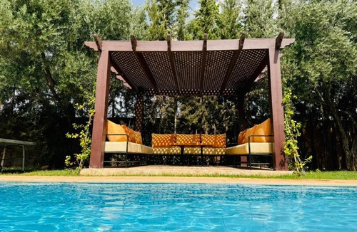 Tamazouzte Villa | Villa avec Piscine Chauffée Privée pour Familles