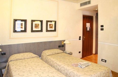 Carnago House | Villa Bregana