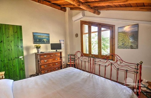 Acireale Hotel | Villa con Giardino vicino al mare
